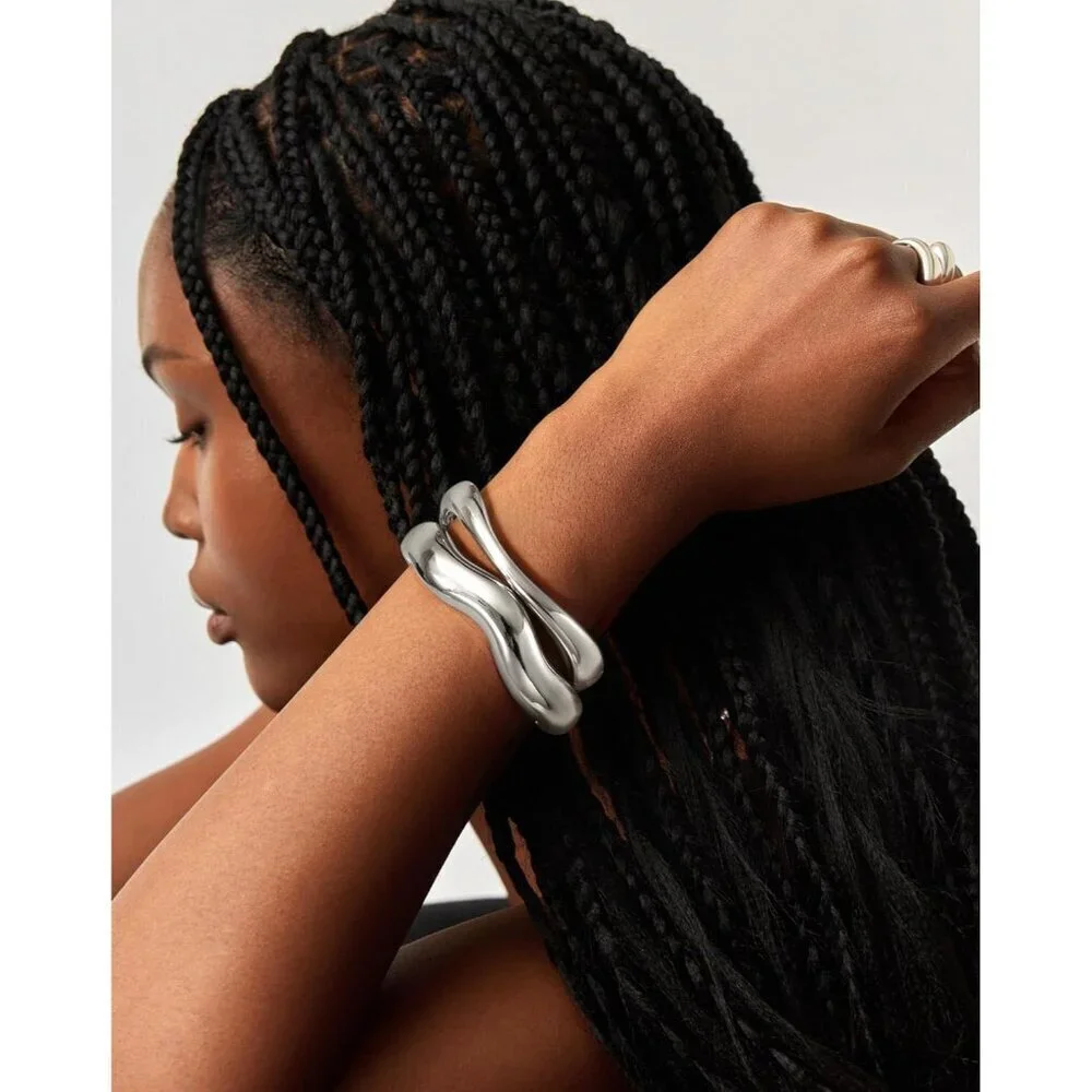 N/A gold bangles